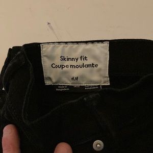 H&M black skinny fit. Fit wider than skinny.